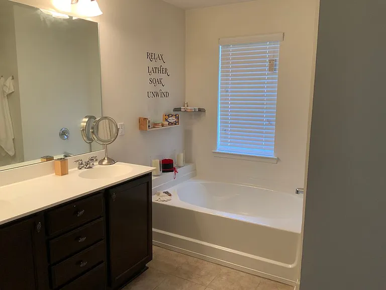 3421 Open Fields Dr — Photo 9