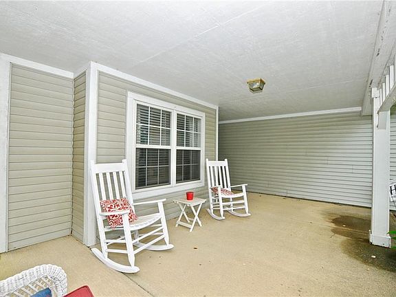 4th image of 11218 Winterwood Dr