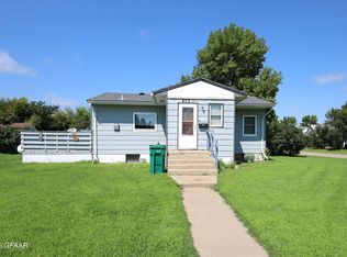403 Pacific Ave, Buxton, ND 58218