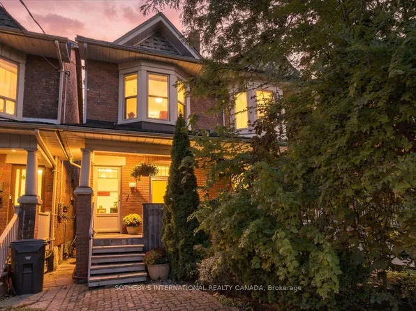 334 Albany Ave, Toronto, ON M5R 3C9