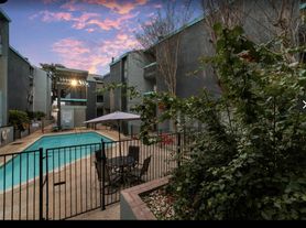 The Pointe at Babcock