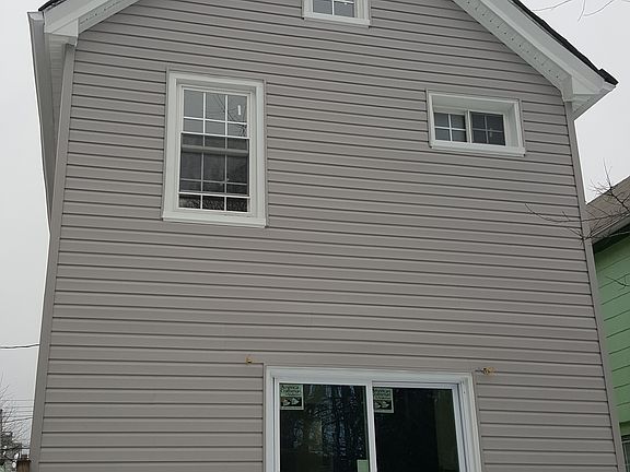 5th image of 21532 106th Ave