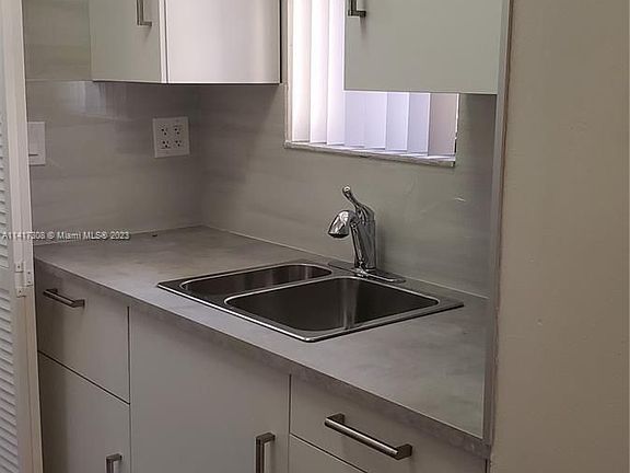 5th image of 556 NW 114th Ave APT 104