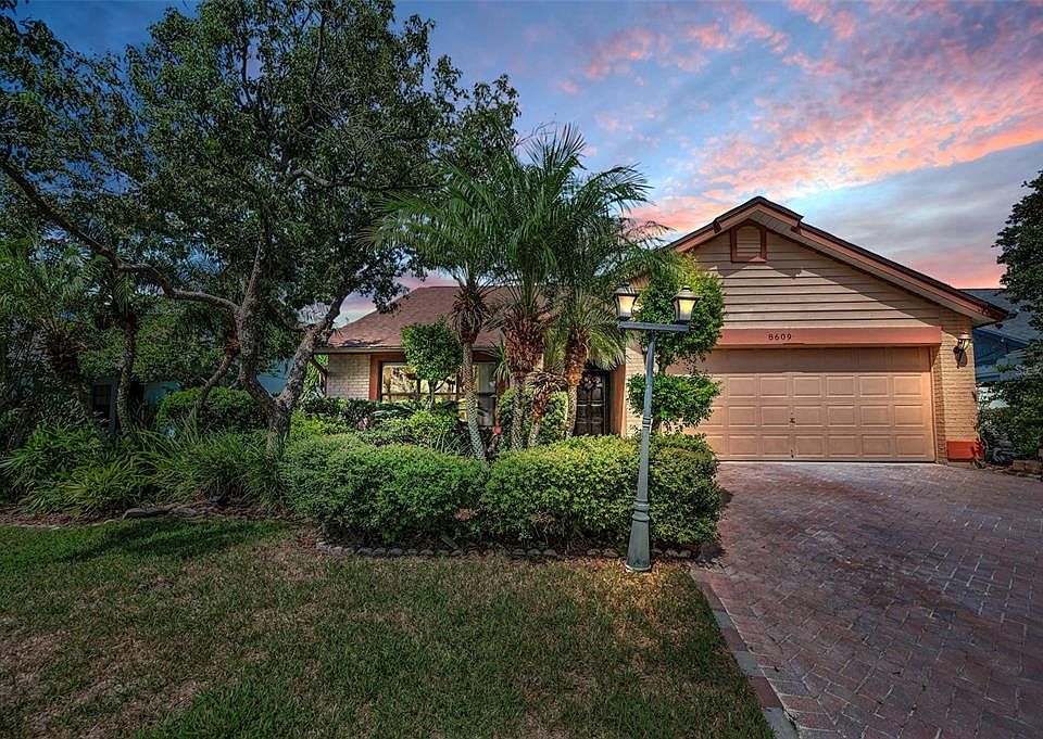 1st image of 8609 THIMBLEBERRY LANE