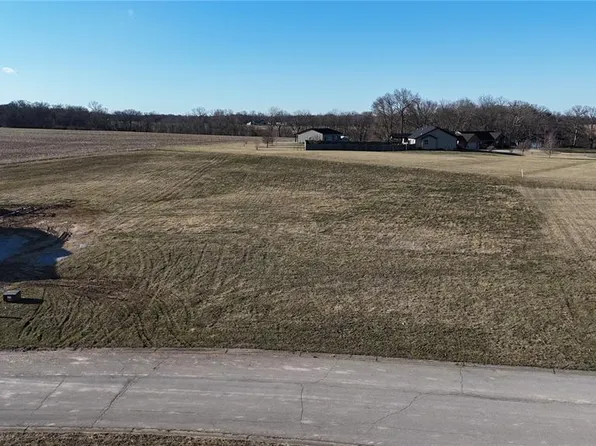 8635 Aidan Way, Troy, IL 62294