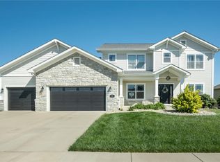 508 Flagstone Pass Dr, O'Fallon, IL 62269