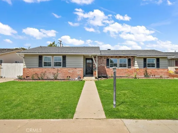 2429 W Ramm Dr, Anaheim, CA 92804