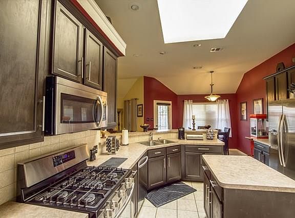 5th image of 1527 Bosher Dr