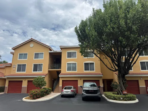 700 Scotia Drive #103, Hypoluxo, FL 33462