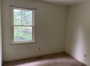 2520 Ridge Rd, Blacksburg, VA 24060