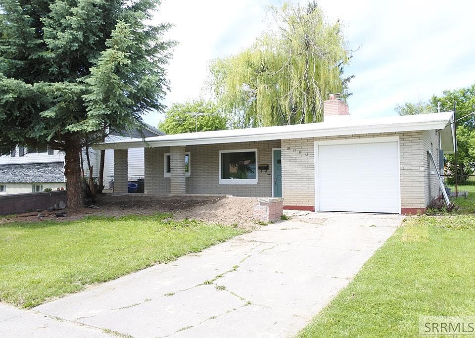1st image of 1227 Bear Ave