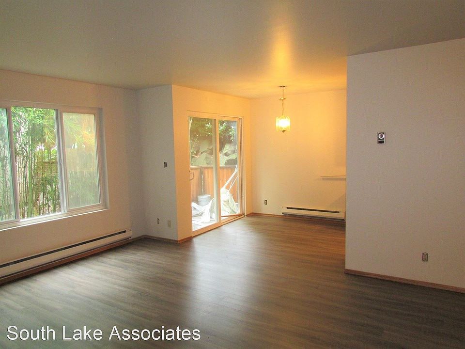 Robertson Apartments 2341 NE 55th St Seattle WA Zillow