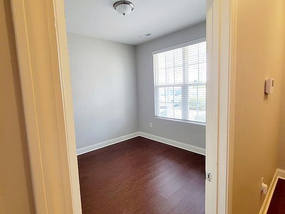 4th image of 3944 Volkswalk Pl