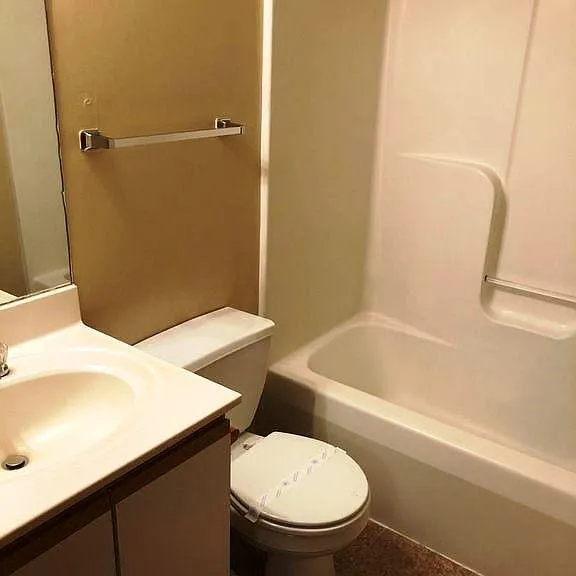 3411 Bohmer Dr — Photo 8