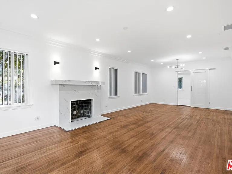 2938 Kansas Ave — Photo 9