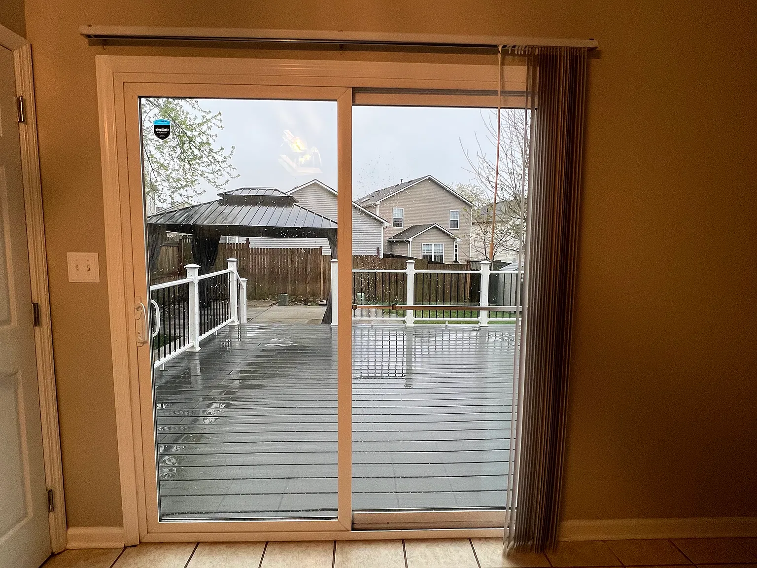 3 bed, 2.5 bath, 1544 sqft, $2,500 — Photo 3