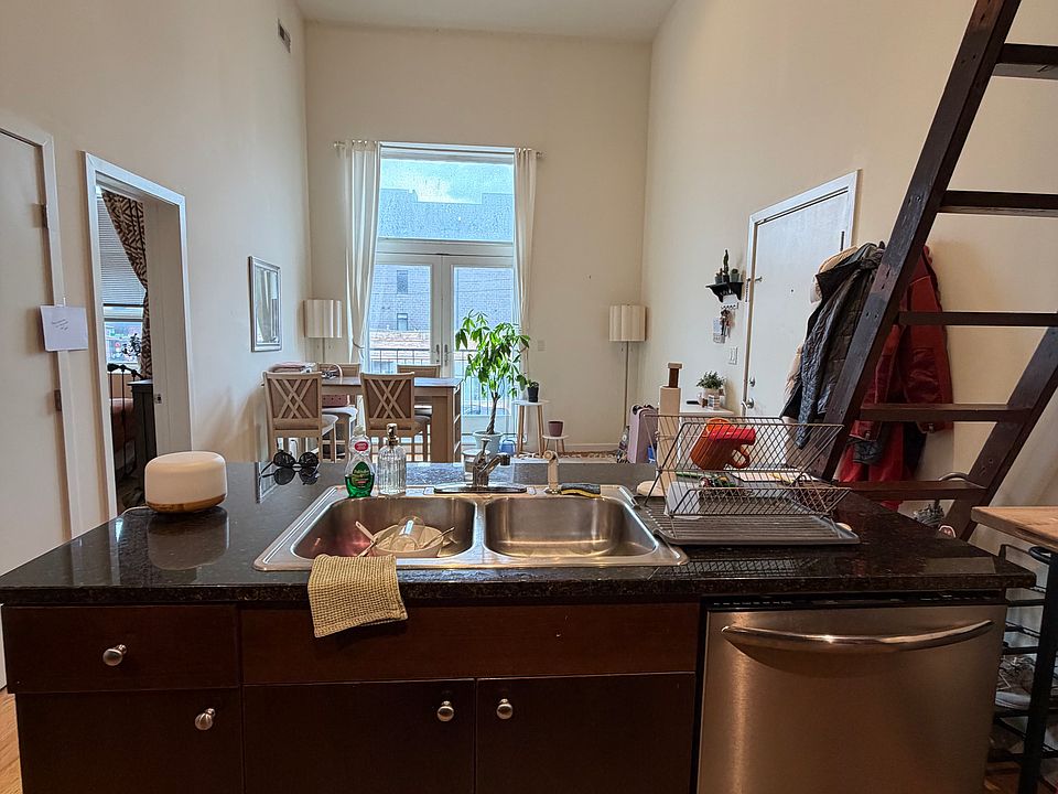 1st image of 2401 W North Ave #201
