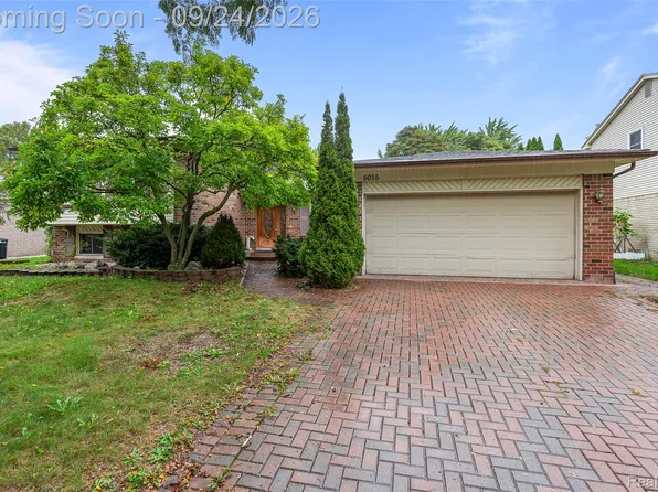 5055 Tyler Dr, Troy, MI 48085