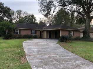 1022 Jason Dr, Denham Springs, LA 70726
