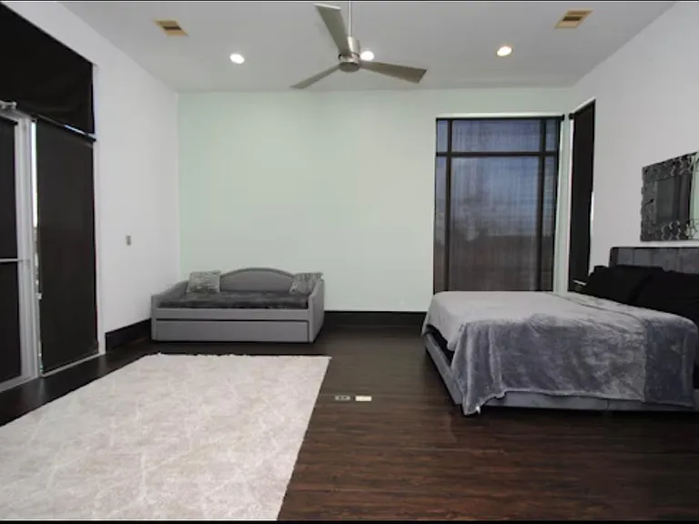 4118 Floyd St #A — Photo 14