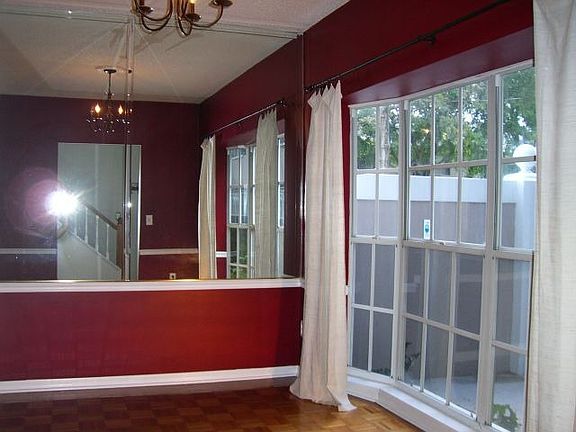 3rd image of 403 S Arrawana Ave
