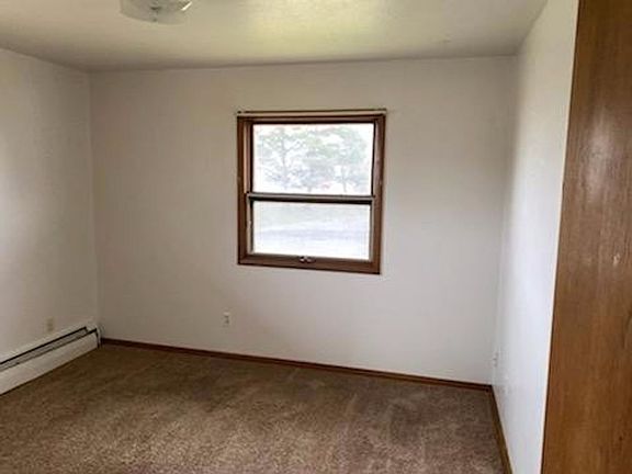 5th image of 146-150 Main Ave #150-4
