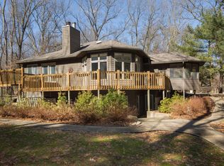 7261 Gladeview Dr, Kalamazoo, MI 49009