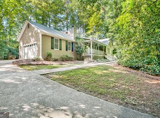 225 Grand Jct, Sharpsburg, GA 30277