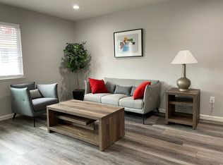 1592 Quebec Ct #8, Sunnyvale, CA 94087
