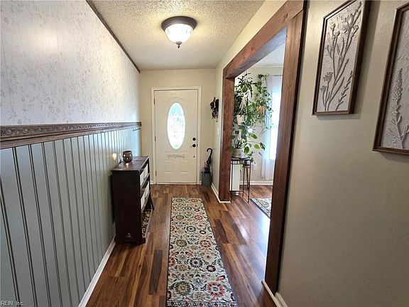 5th image of 4728 Skipjack Ct