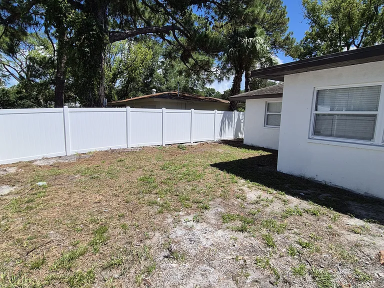 5311 Luna Vista Dr — Photo 18