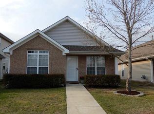 2039 Village Ln, Calera, AL 35040