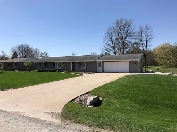 4976 Caledonia Dr, New Franken, WI 54229