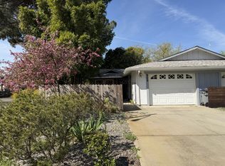909 Bienville St, Davis, CA 95616