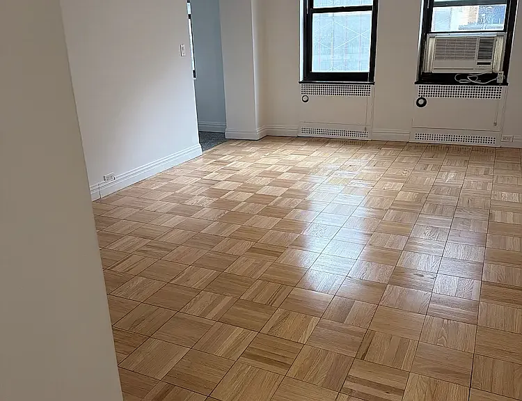 108 E 38th St #803 — Photo 3
