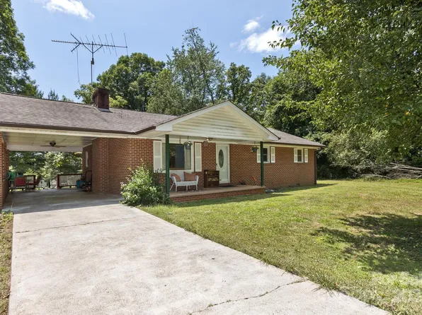 117 White Pine Ln, Morganton, NC 28655