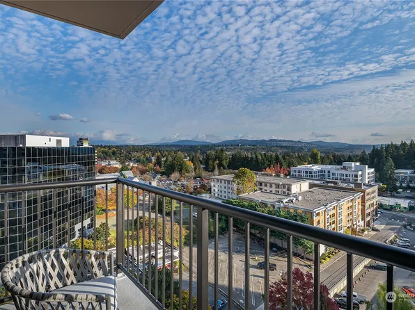 177 107th Avenue NE #1703, Bellevue, WA 98004