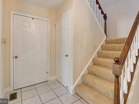 2nd image of 3302 Wooden Valley Ct