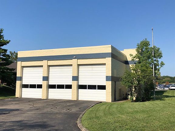 4th image of 8821 Chapelsquare Ln
