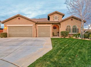 40702 Pebble Beach Dr, Palmdale, CA 93551