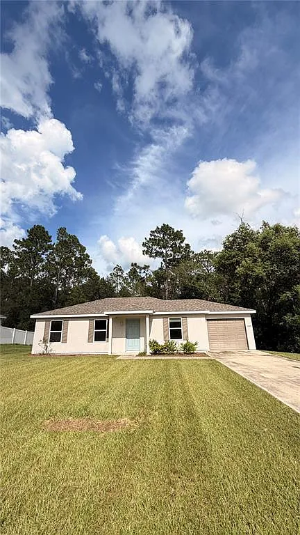 3 bed, 2.0 bath, 1014 sqft, $1,690 — Photo 1