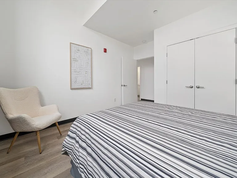 401 Olo Street - Former Church Parish Converted In Luxury Apartments! — Photo 3