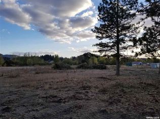 377 Vaughan Ln, Lebanon, OR 97355