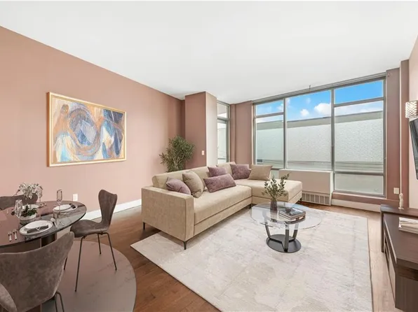 110 Neptune Avenue image 1 of 22