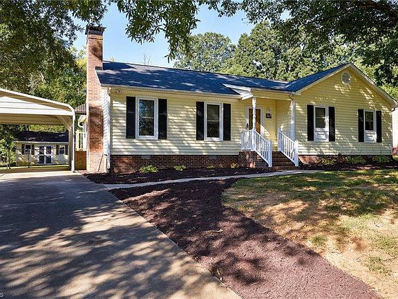 2nd image of 813 Lynnwood Dr