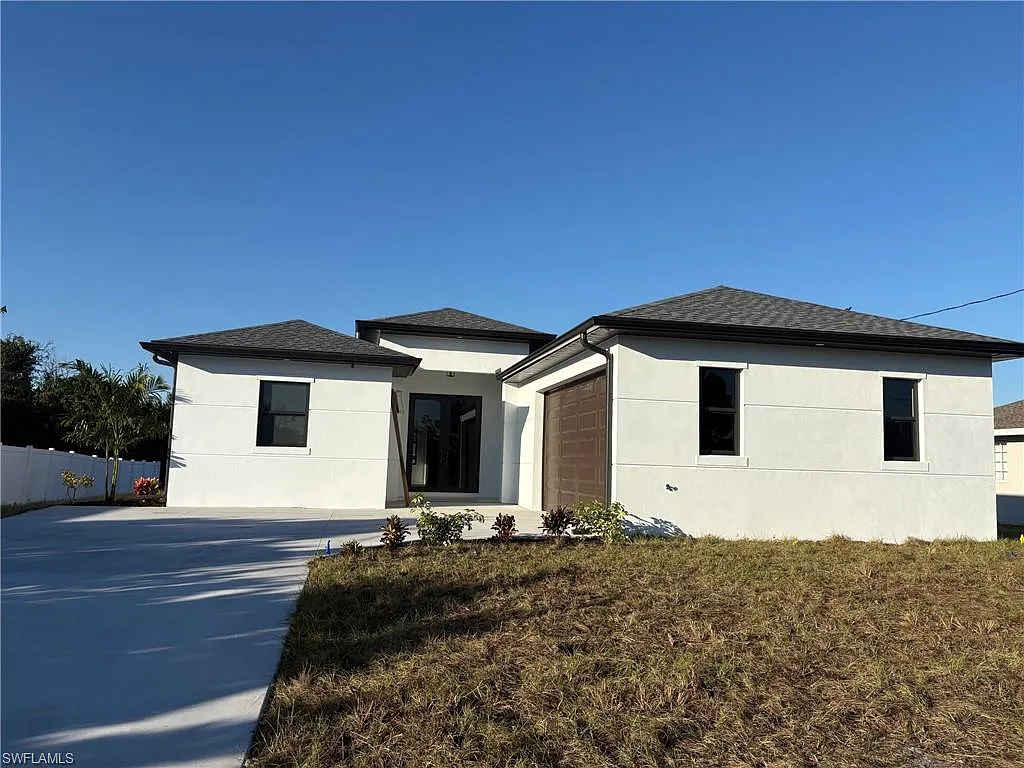 Lehigh Acres — Photo 2