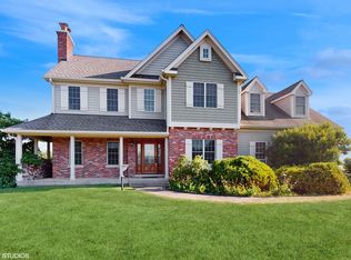 14305 Windsor Ct, Woodstock, IL 60098