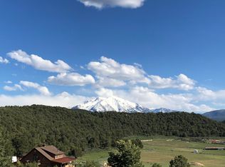 60 Meadow View Ln, Glenwood Springs, CO 81601