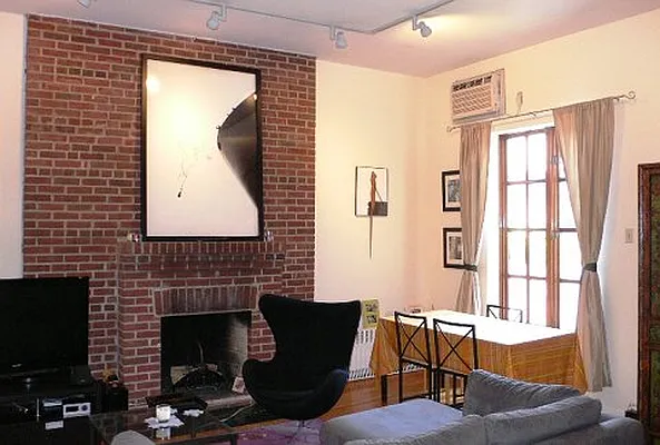 Rented by K.Chang Realty | media 51