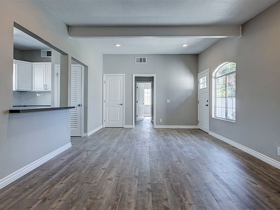 5th image of 814 Calaveras Ave